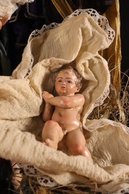 Natività 33cm con base in legno oro e blu