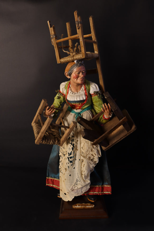 Venditrice di sedie 38cm