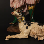 Orientale con levriero e ascia 38cm