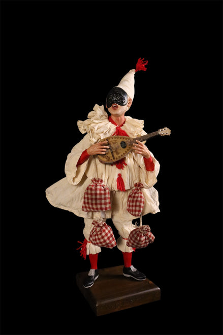 Pulcinella con mandolino 45cm