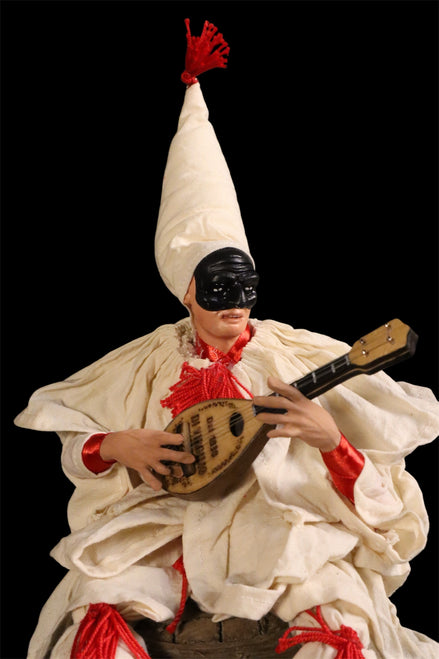 pulcinella con mandolino e botte 25cm